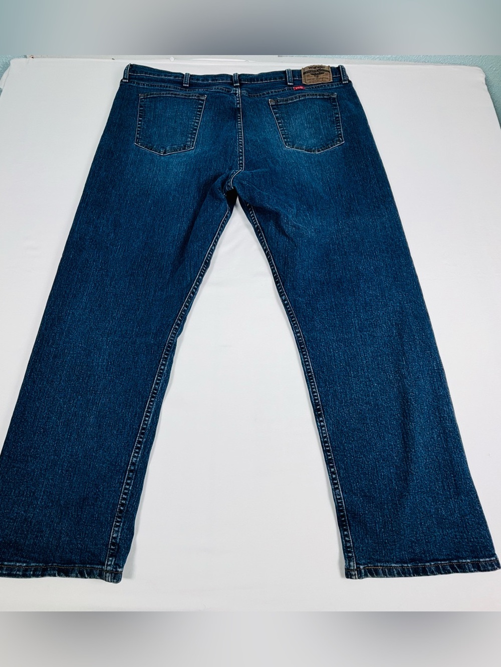 Levi's Men's Classic Straight Jeans - Dark Blue M608